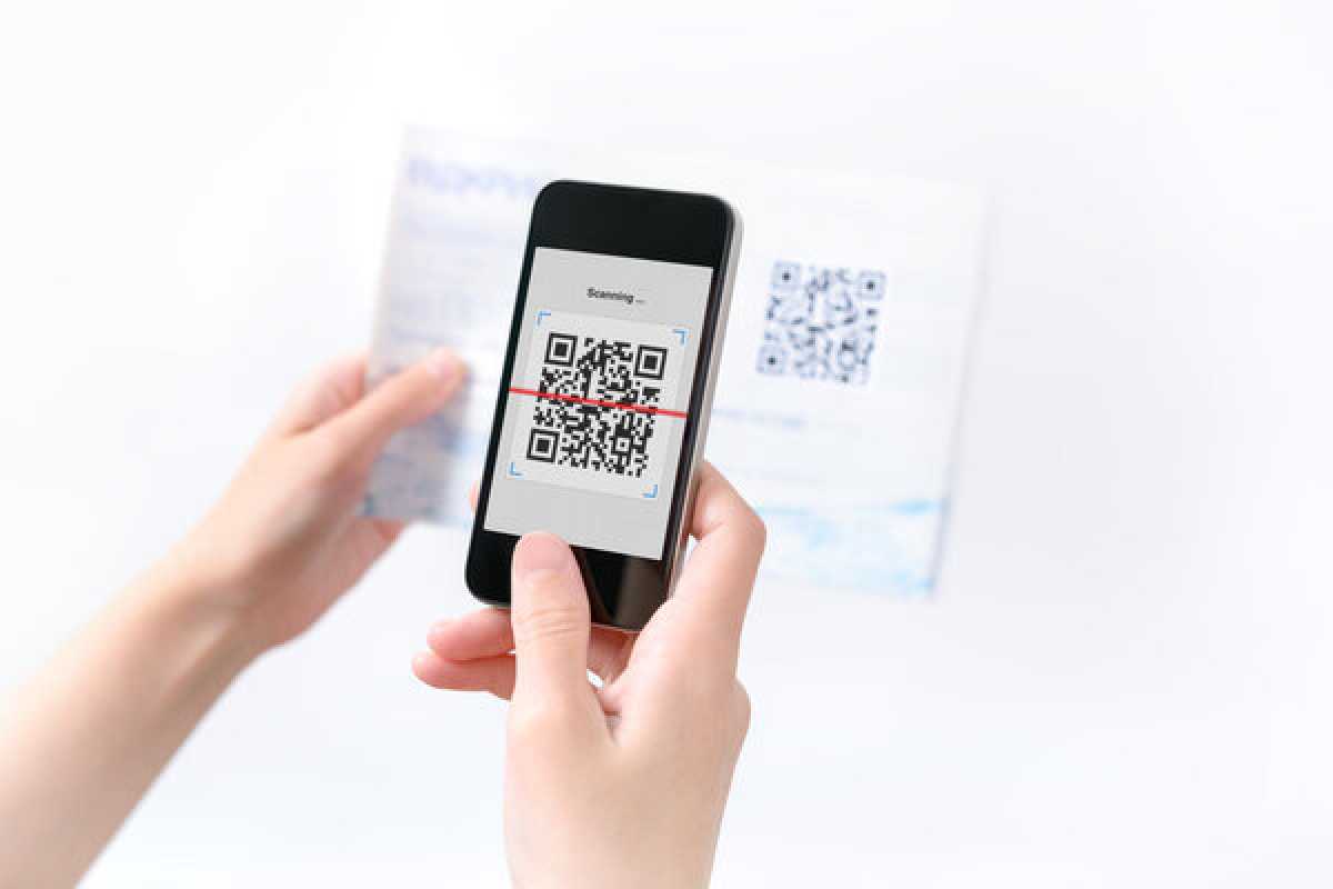 Казахстанцев предупредили о подозрительных QR-кодах на улицах