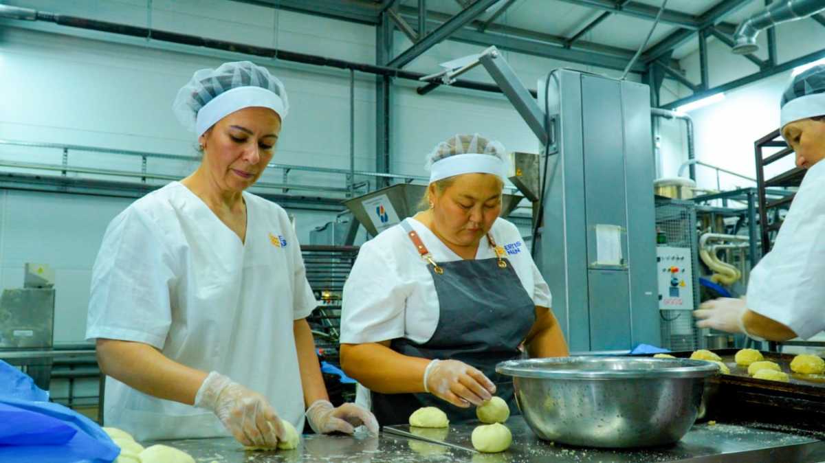 До 240 тысяч рабочих мест ежегодно планируют создавать в Казахстане