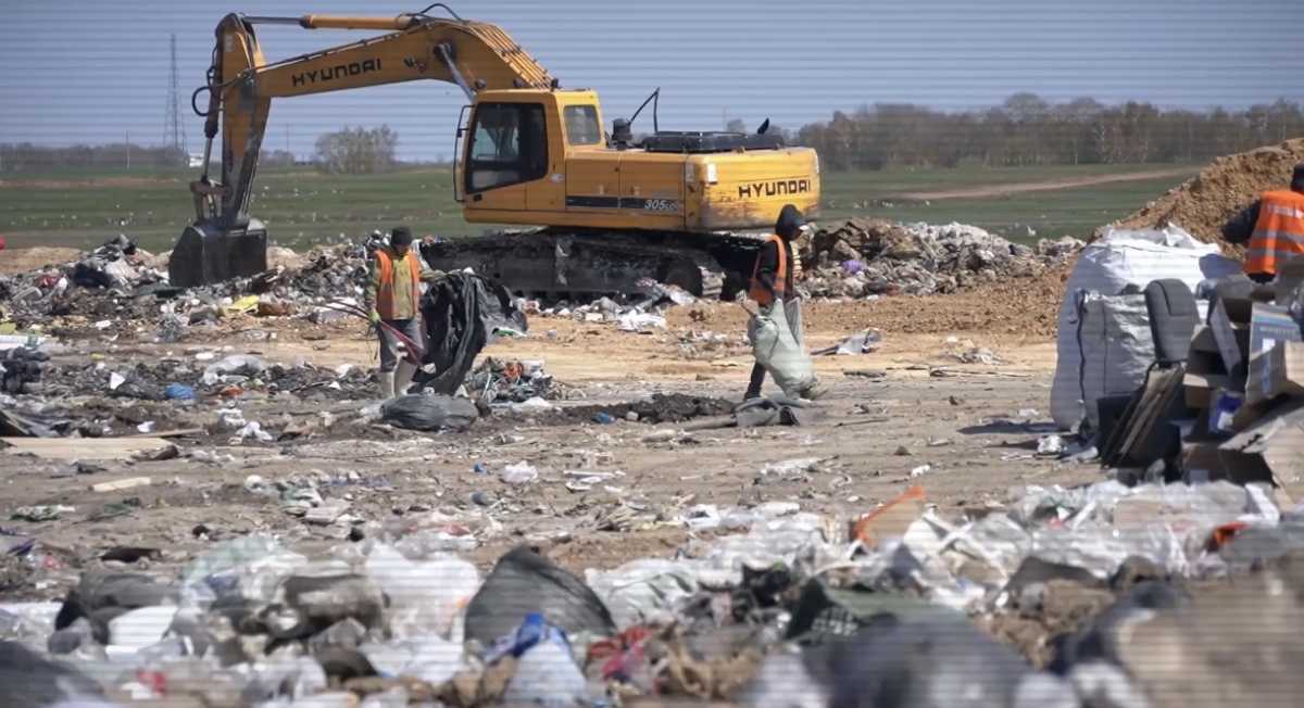 Более 150 стихийных свалок ликвидировали в Казахстане с начала года