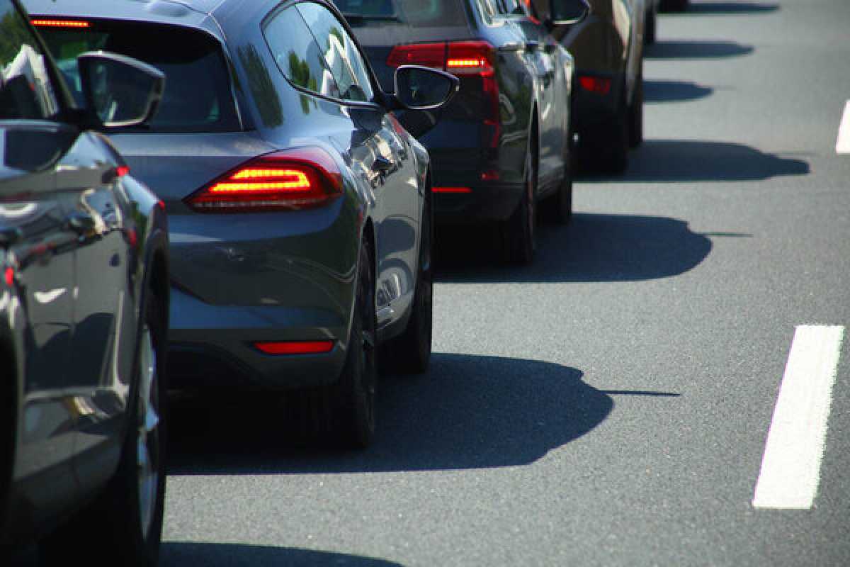 Более 500 автомобилей с подложными номерами выявили во время рейдов в Казахстане
