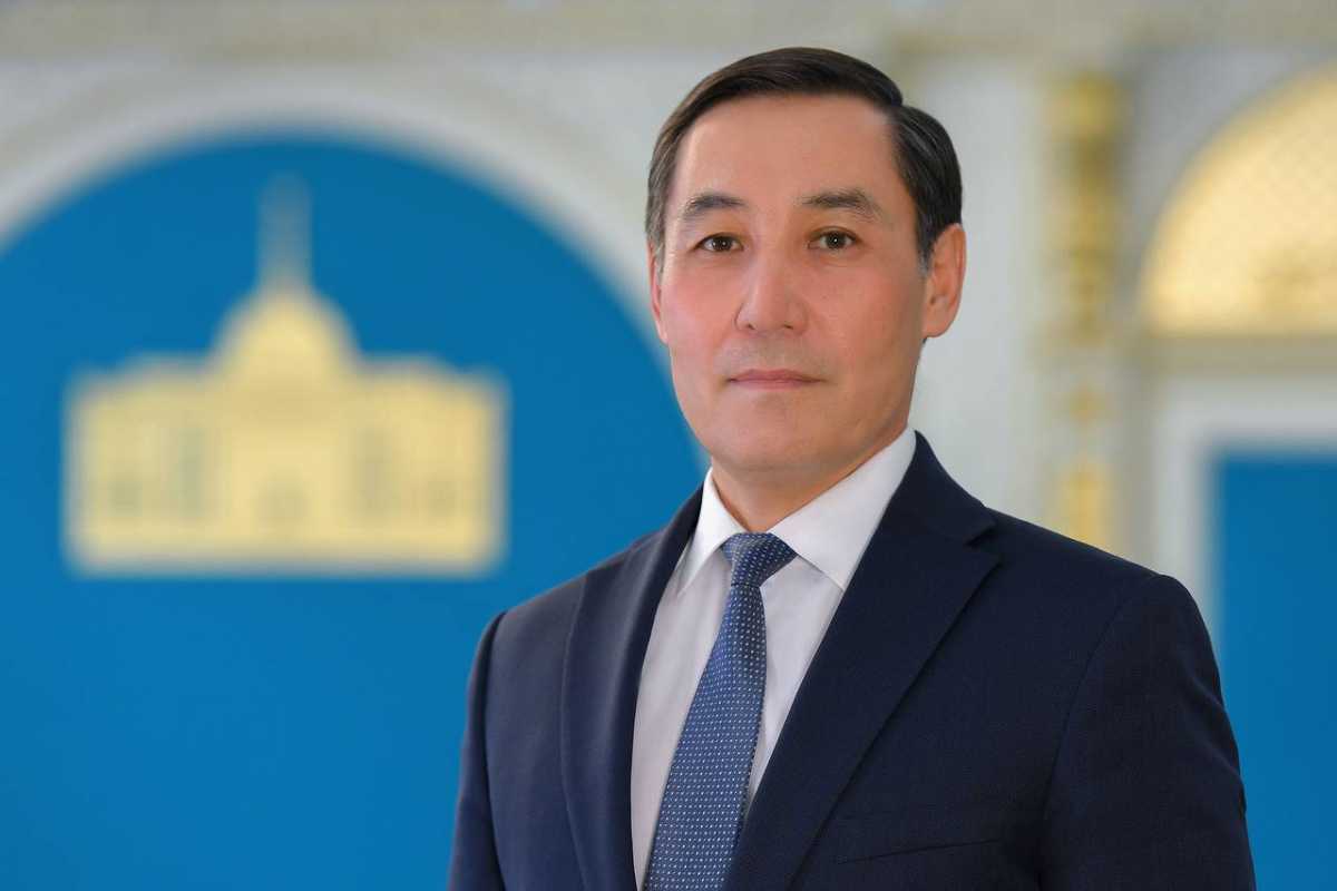 Марат Азильханов освобождён от должности заместителя председателя АНК
