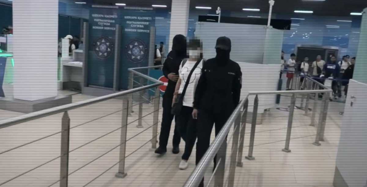Пять лет в бегах: подозреваемую в хищении более 6 млрд тг депортировали из Турции