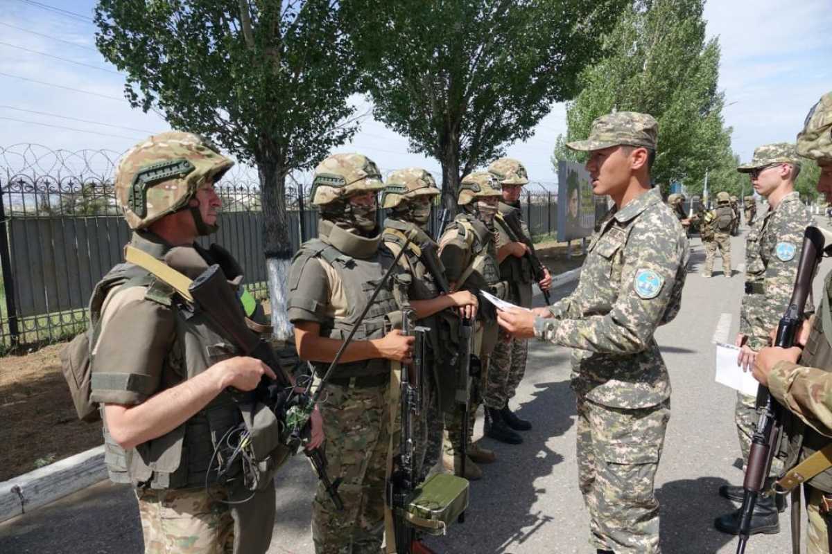 Будущие военные специалисты КазУТБ прошли первую полевую практику