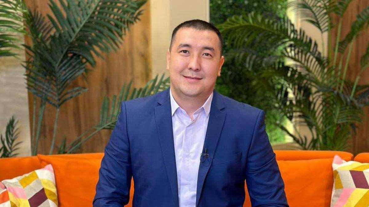 Блогера Адилетхана Молдахана осудили в Алматы