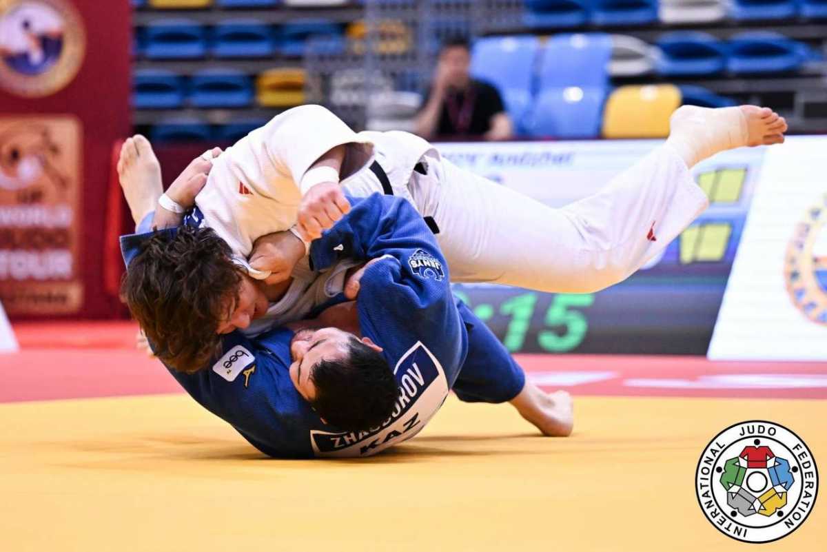 Казахстанские дзюдоисты завоевали восемь медалей на турнире Asian Open