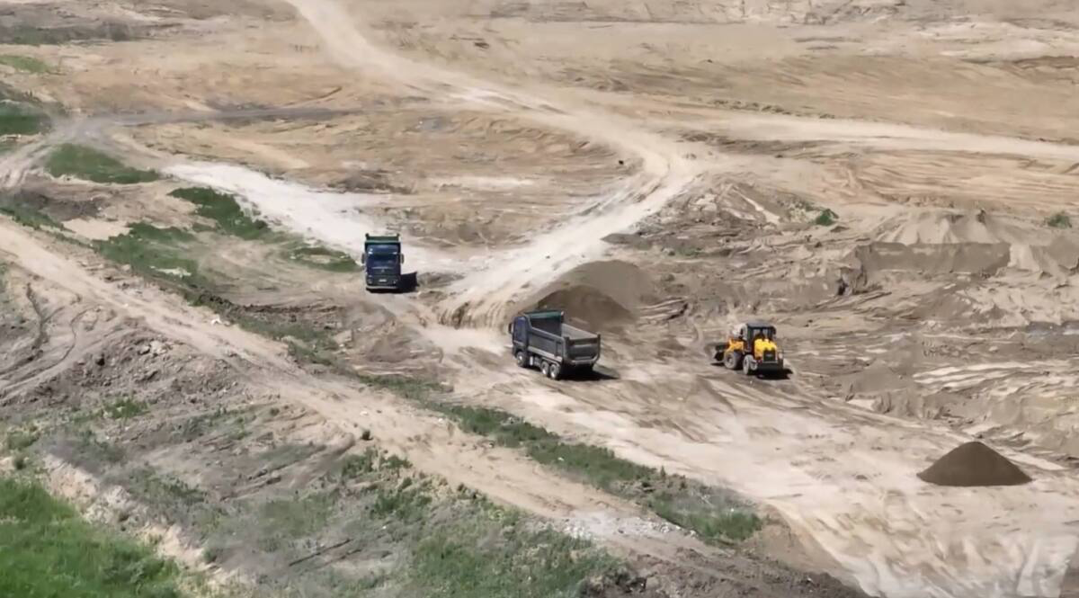 Восемь случаев незаконной добычи грунта выявили в Астане
