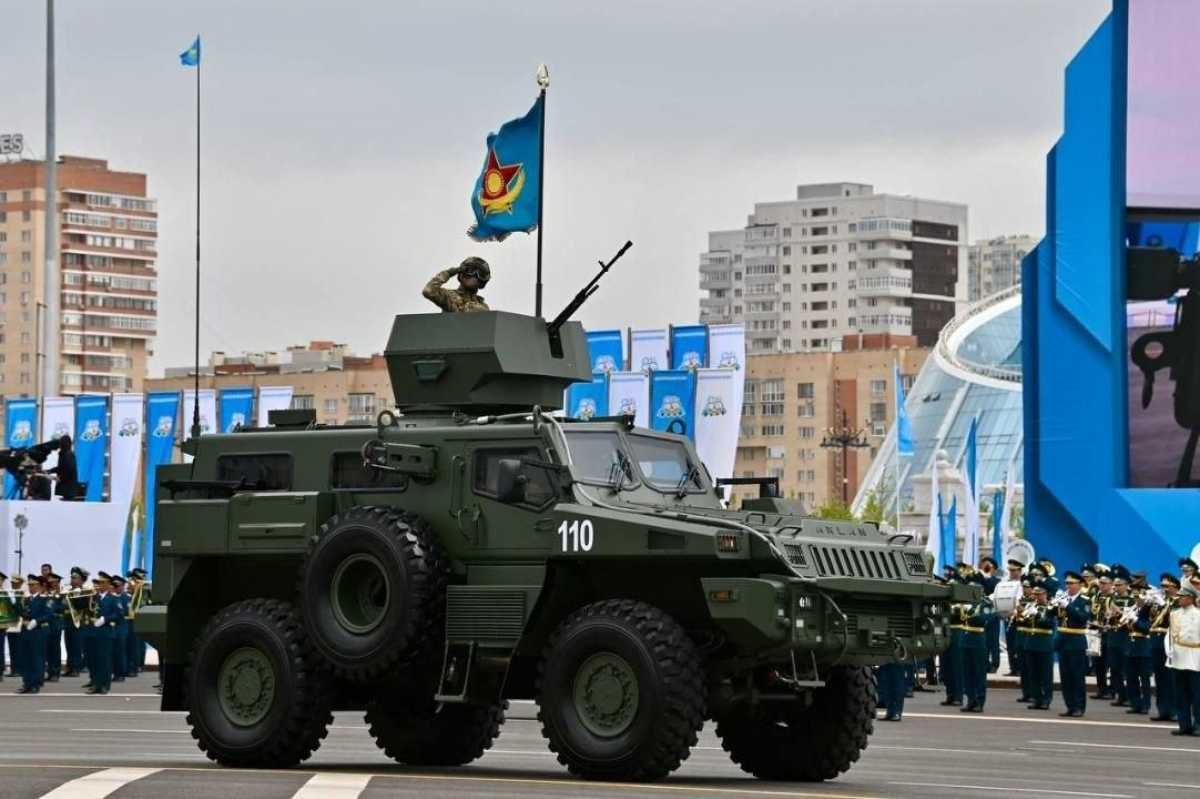 18 июля в Казахстане отмечается День воинских символов Вооруженных сил