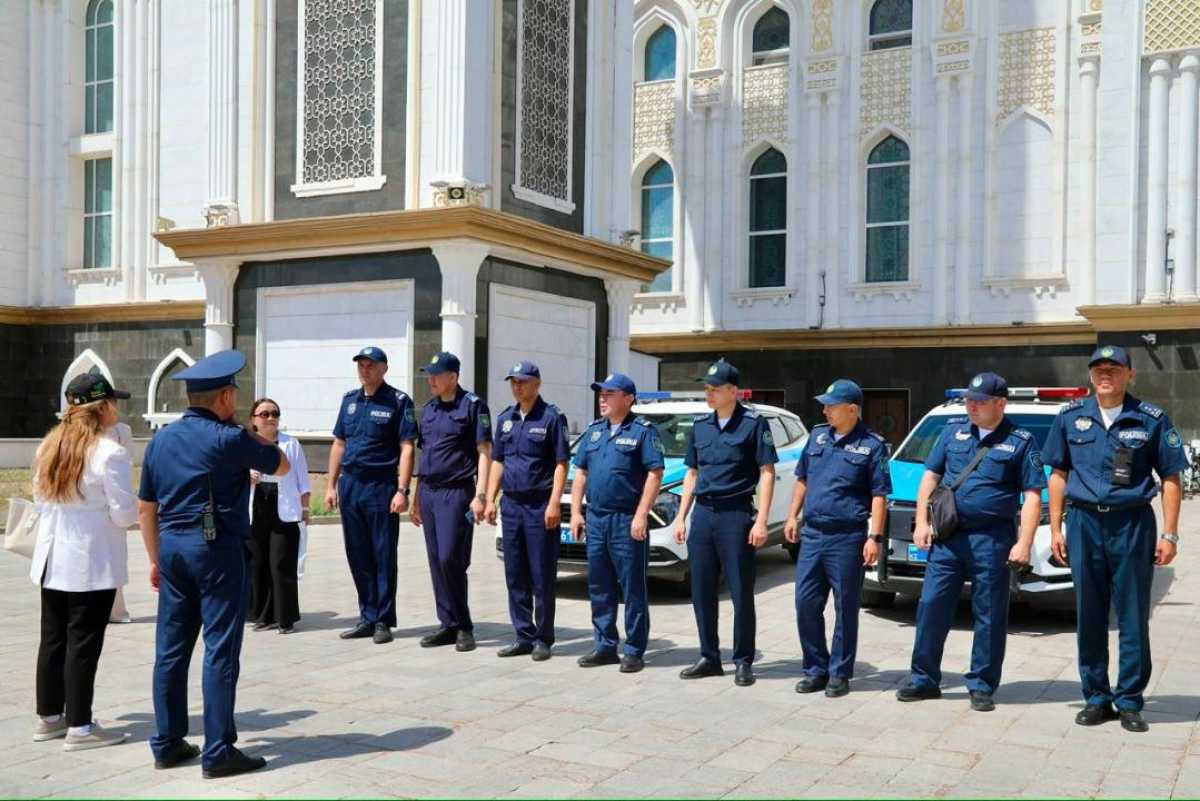 Профилактический рейд по безопасности несовершеннолетних провели в столичном районе Сарайшык