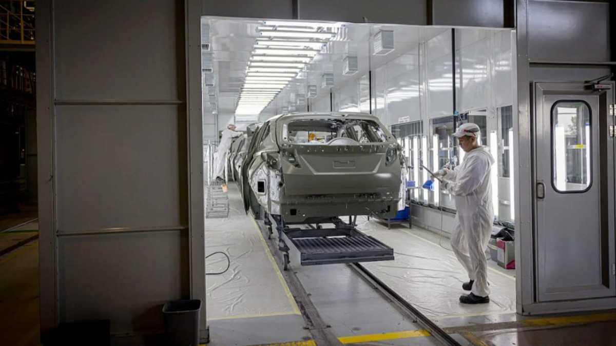 Свыше 170 тысяч автомобилей выпустили в Казахстане по итогам прошлого года