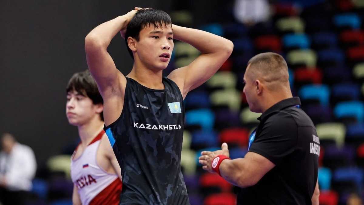 Казахстанец Дияр Аманали завоевал «золото» чемпионата мира по греко-римской борьбе U17