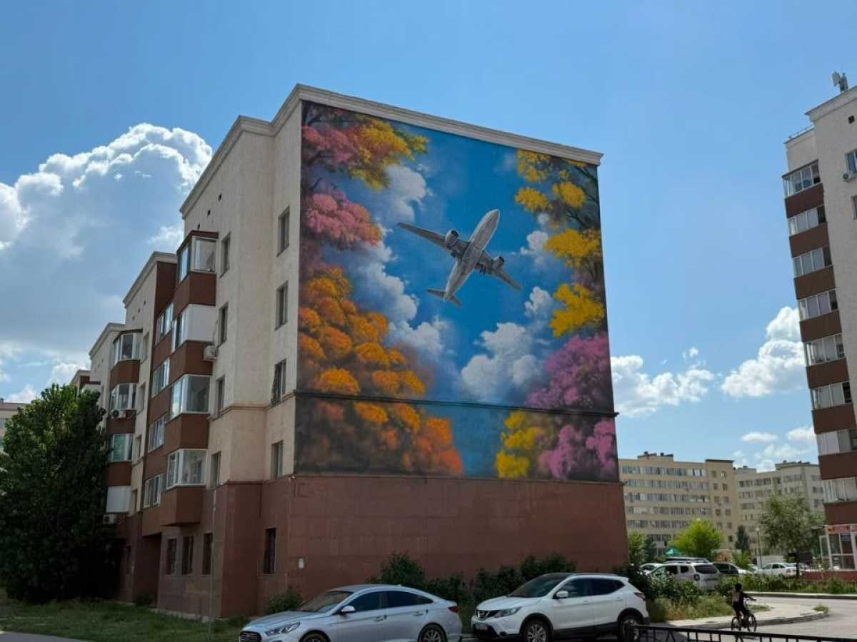 Новый мурал «Арманың асқақ болсын!» появился в Астане