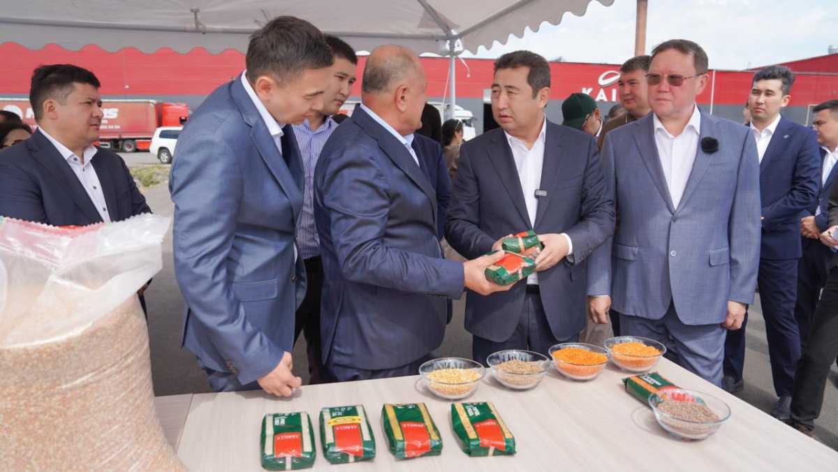 Айдарбек Сапаров ознакомился с реализацией крупных инвестпроектов Костанайской области