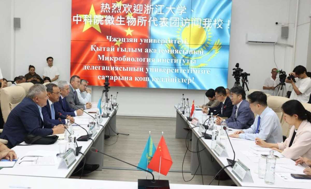 Казахстан и Китай открыли международную ветеринарную лабораторию