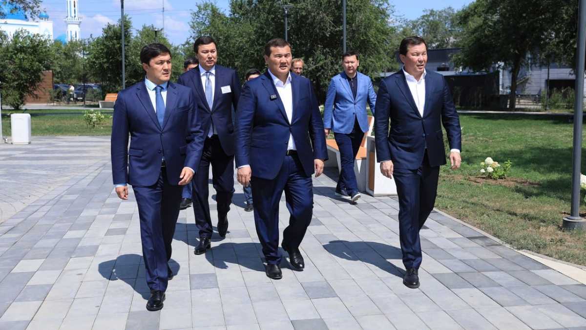Дороги, мосты и вокзалы: Налибаев ознакомился с крупными проектами в Актюбинской области
