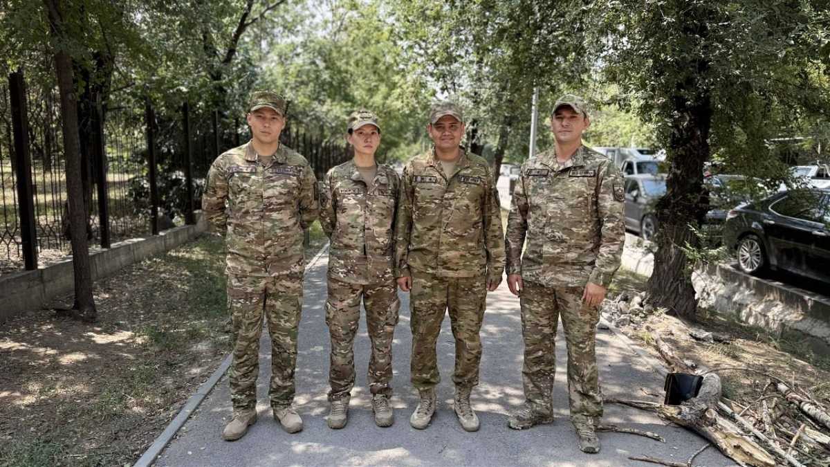 «Ударил кулаком в лицо»: военнослужащие пресекли нападение на ребенка в Алматы