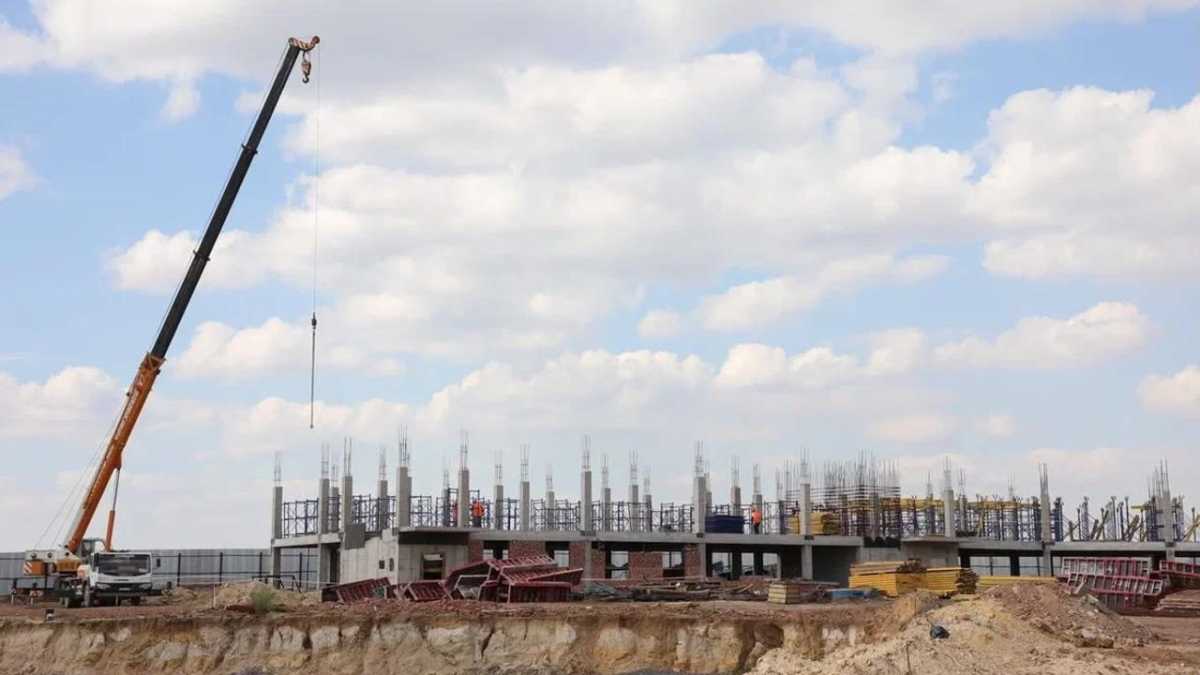 В Караганде строят футбольную академию европейского уровня