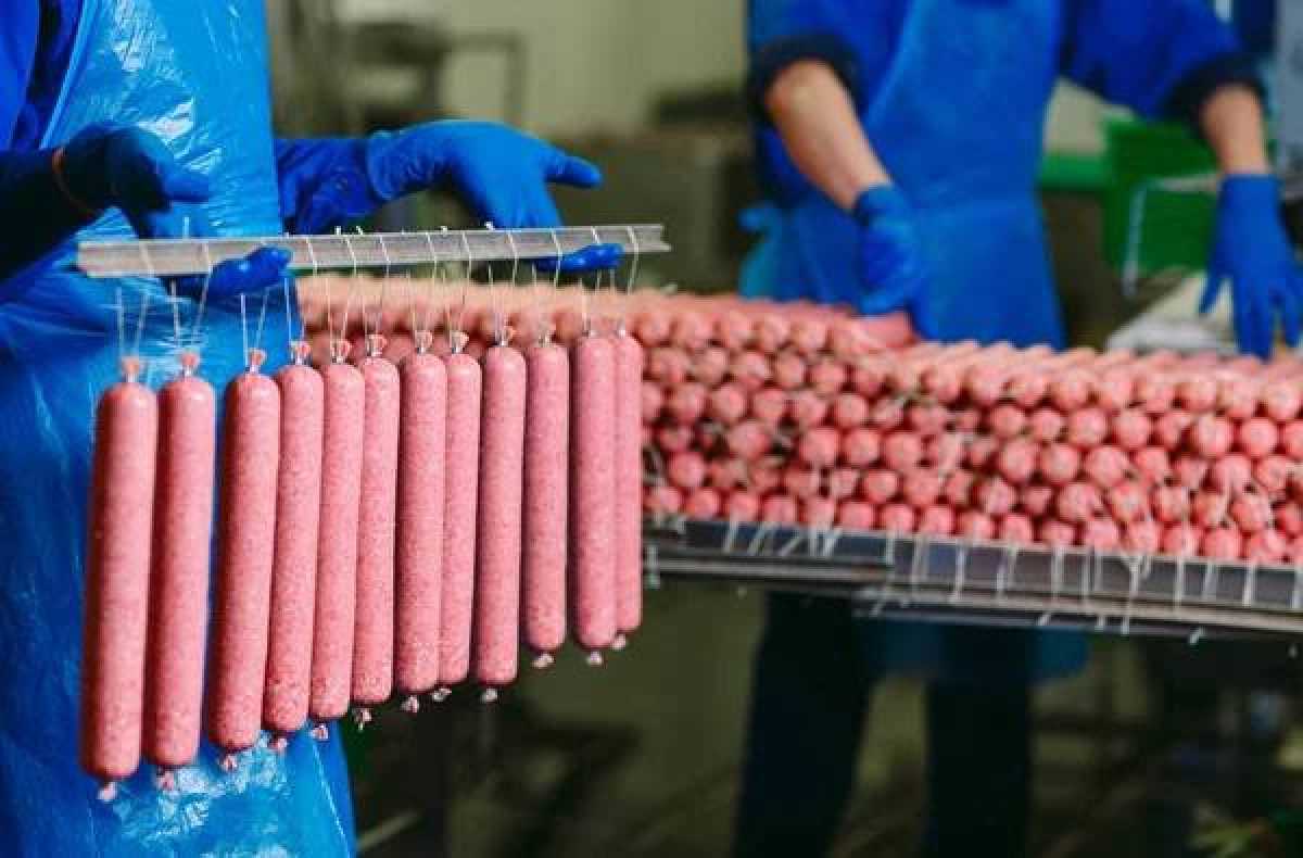 Производство продуктов питания в Казахстане выросло почти на 14%