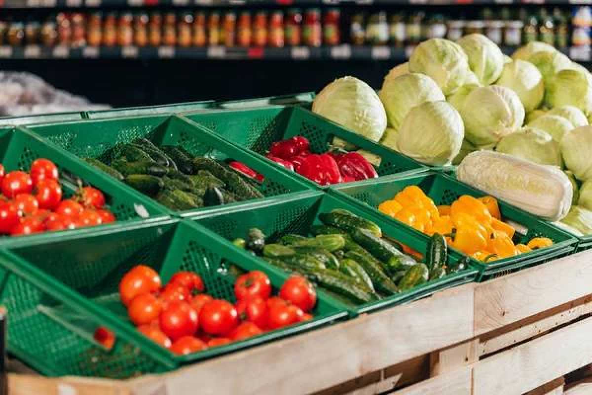 Какие продукты подешевели в Казахстане за неделю