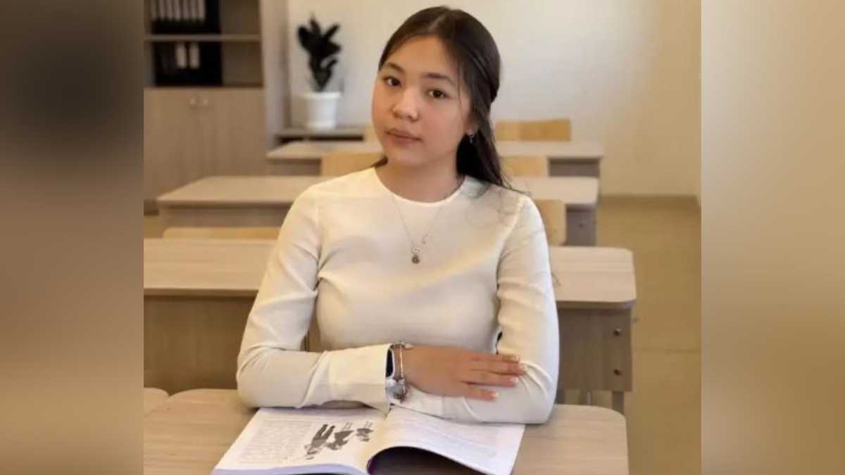 Научную статью школьницы из Астаны опубликовали в журнале Oxford