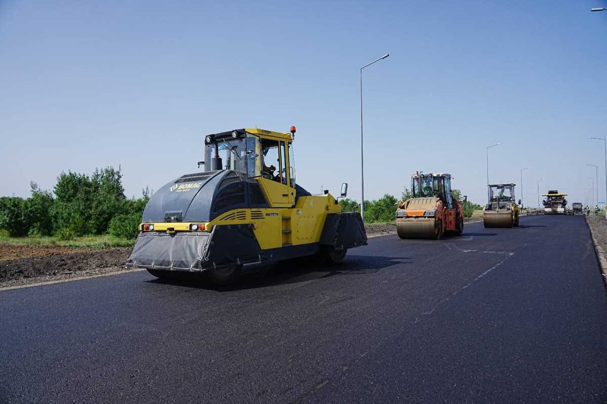 Более 8 тысяч километров дорог отремонтировали в Казахстане с 2024 года