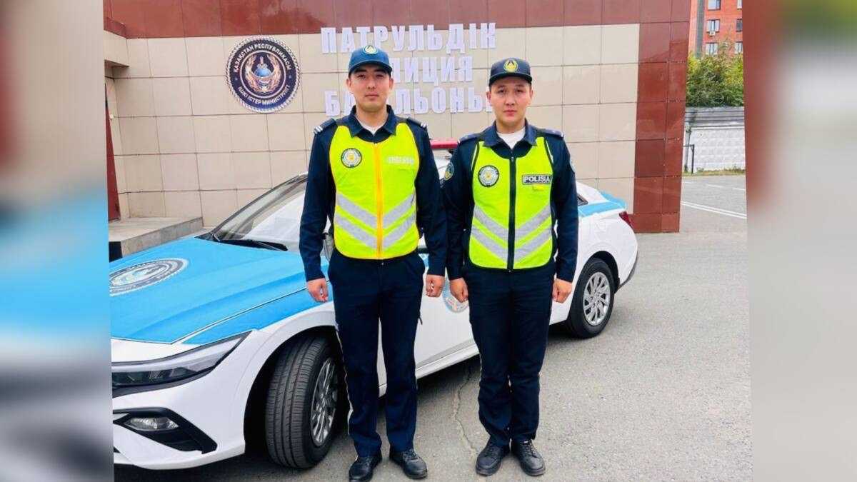 «Был в тяжёлом состоянии»: полицейские помогли вовремя доставить мужчину в больницу в Павлодарской области
