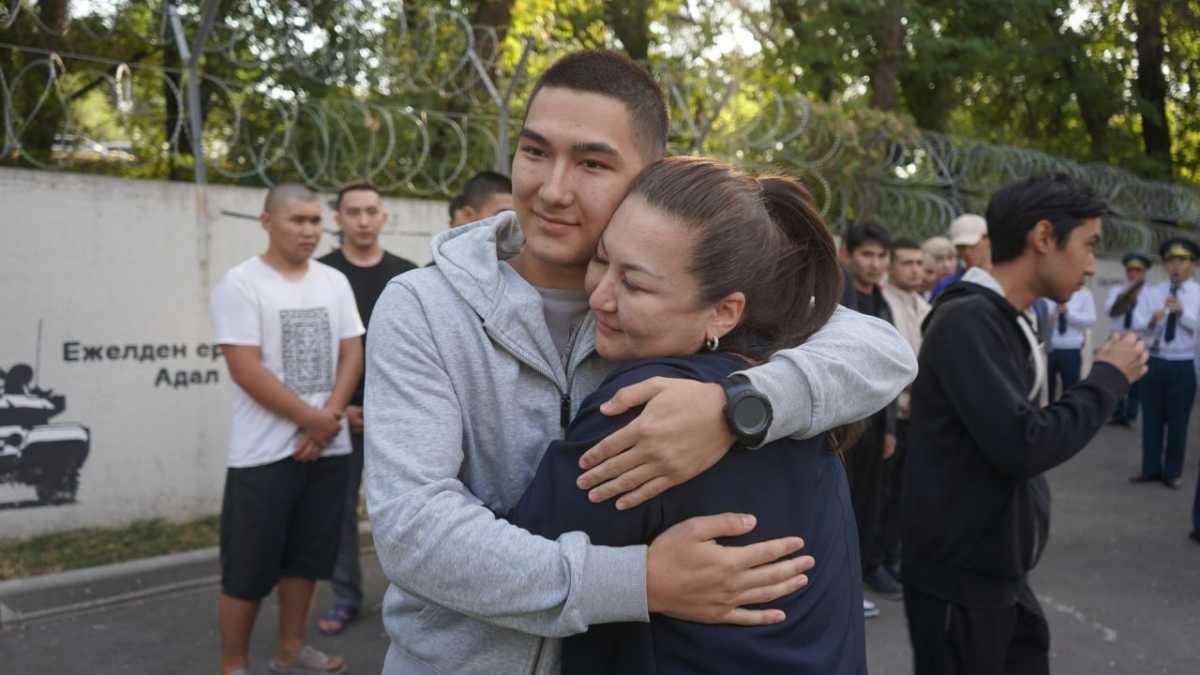 Более тысячи алматинцев отправят на срочную воинскую службу этой осенью
