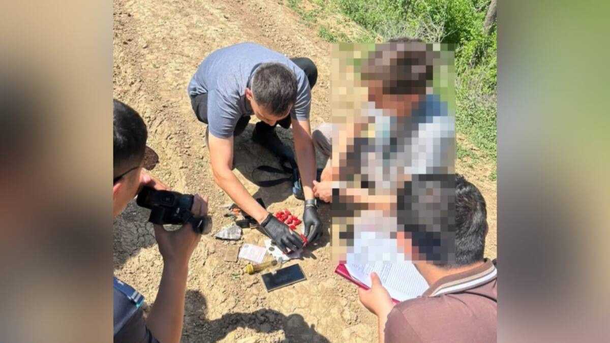 Иностранца осудили на шесть лет за распространение наркотиков в ЗКО