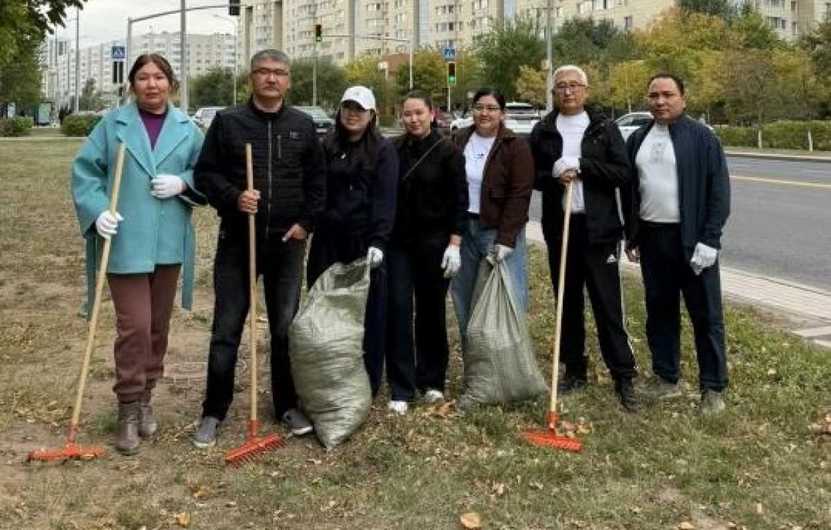 Сотрудники МСХ РК приняли участие в экологической инициативе «Таза Қазақстан»