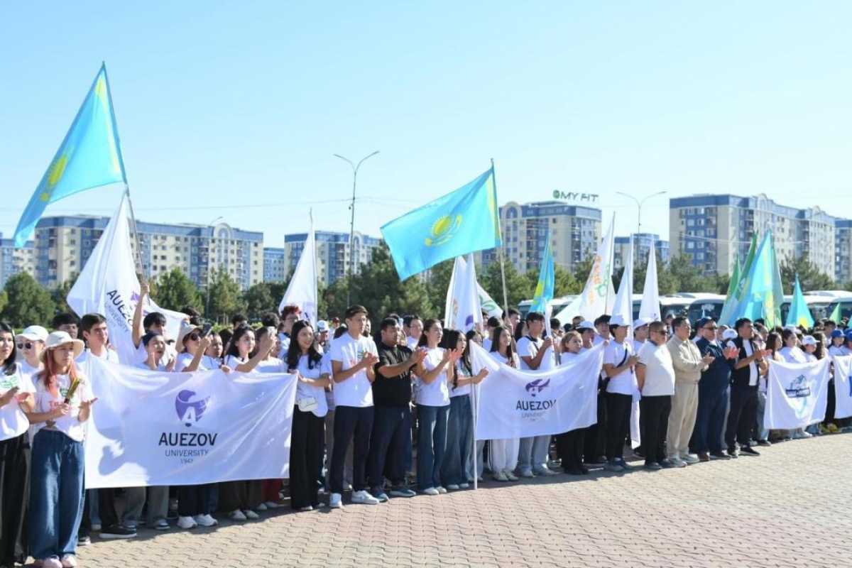 От дендропарка до городских дворов: в Шымкенте прошёл масштабный субботник