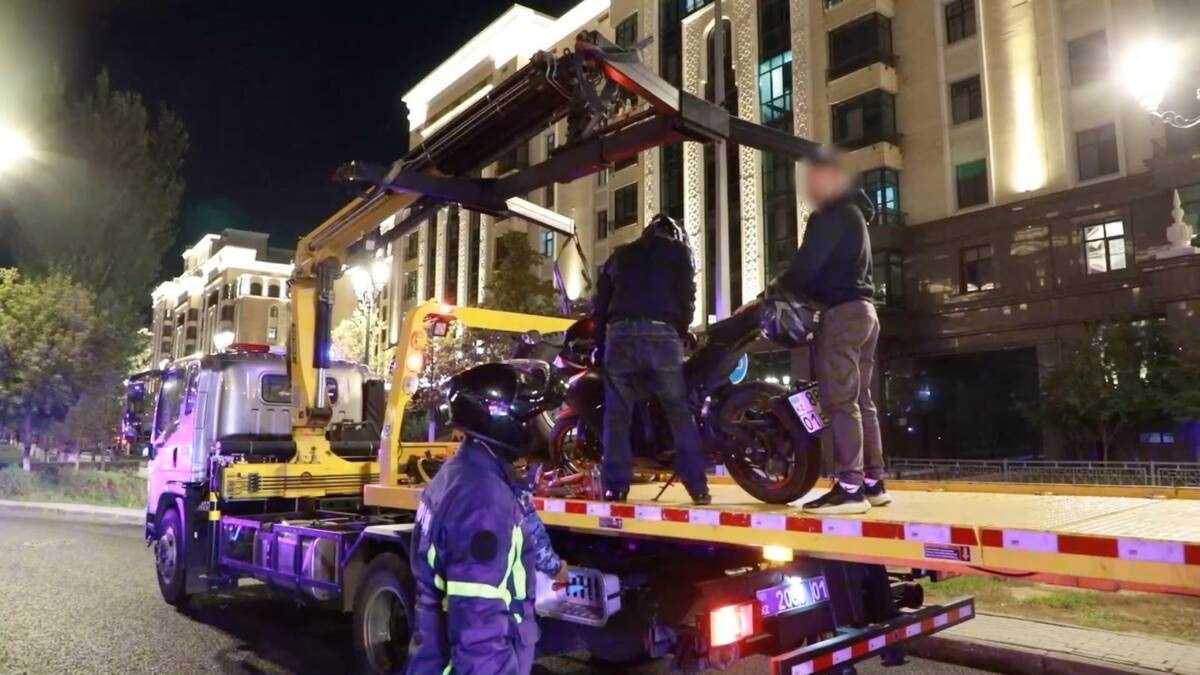 Шум под окнами: 21-летнего мотоциклиста наказали в Астане