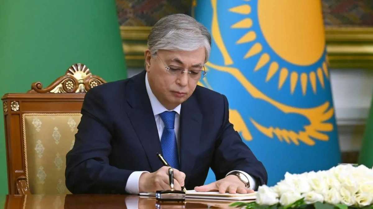 Токаев подписал распоряжение о созыве первой сессии Қазақстан Халық Кеңесі