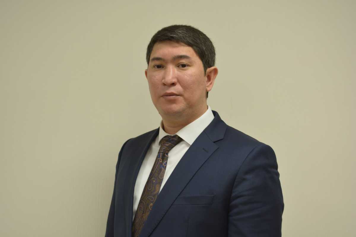 Алмас Исаков назначен заместителем управляющего делами Президента РК
