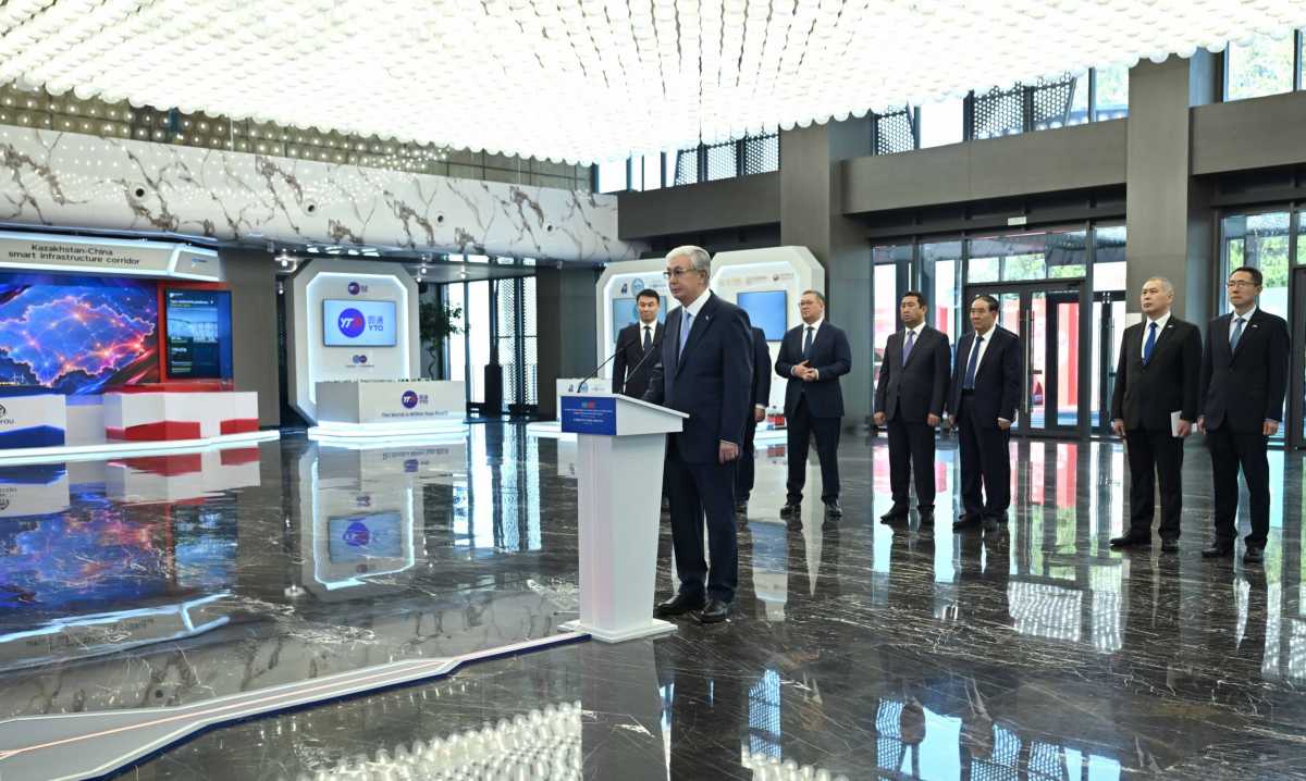 Токаев дал старт строительству завода по глубокой переработке кукурузы в Жамбылской области