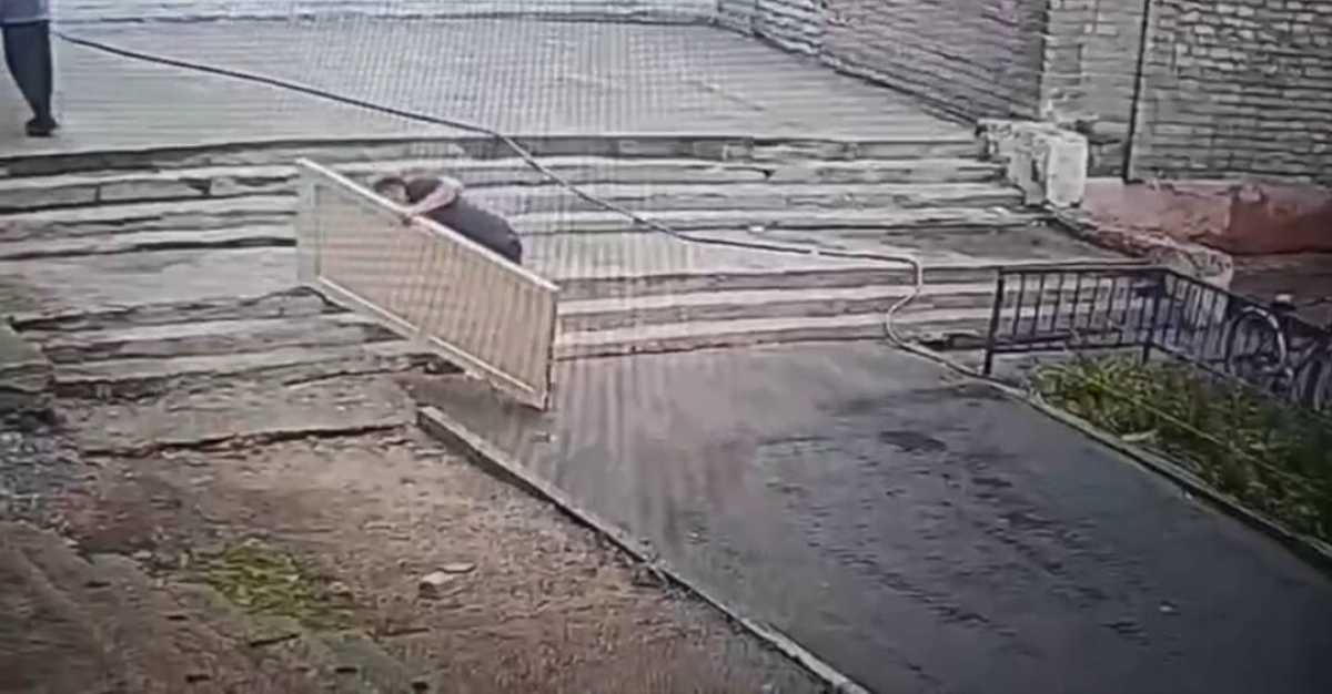 Более 10 тысяч нарушений правил благоустройства пресечено в области Абай
