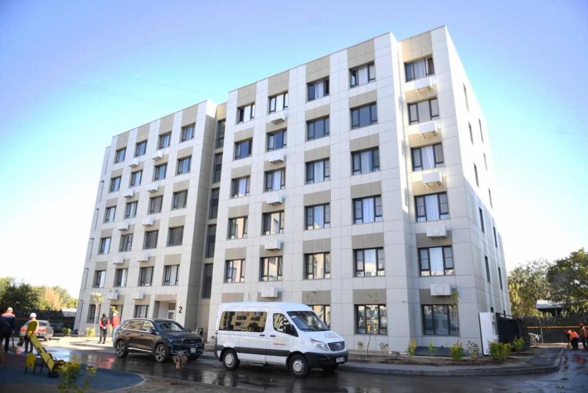 В Алматинской области семьи из социально уязвимых категорий населения получили жильё