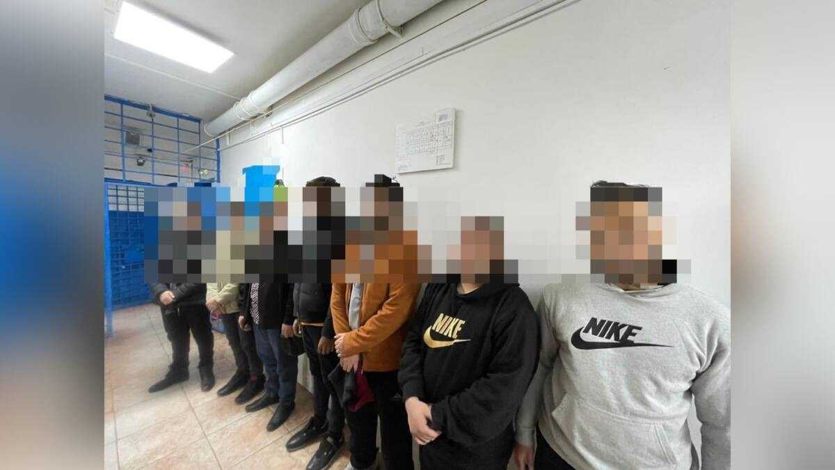 Десятки иностранцев могут выдворить из Казахстана после рейдов в Актюбинской области