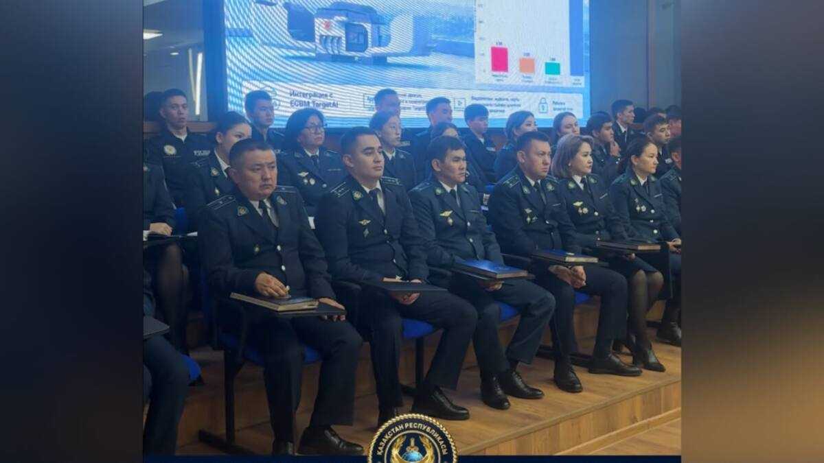 Совет наставников: ветераны полиции провели 21 встречу с личным составом в Алматы