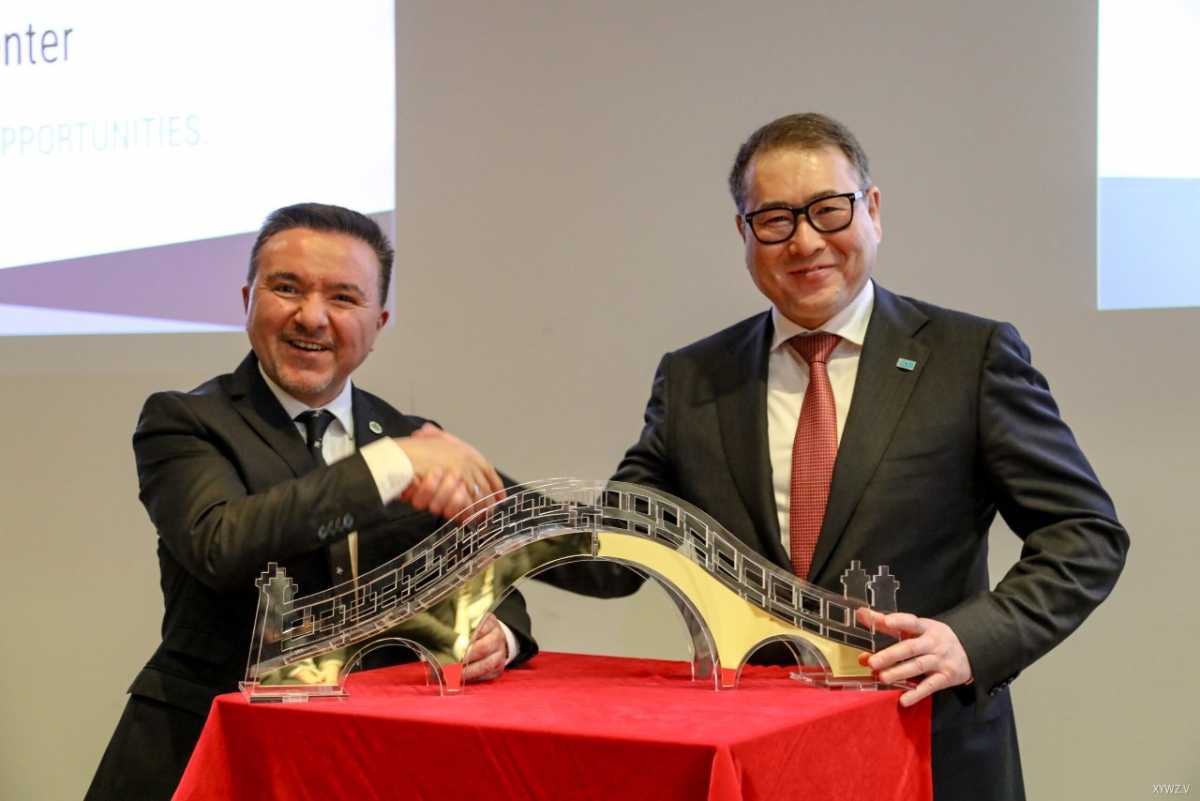Культурно-деловой центр Казахстана открылся в Швейцарии