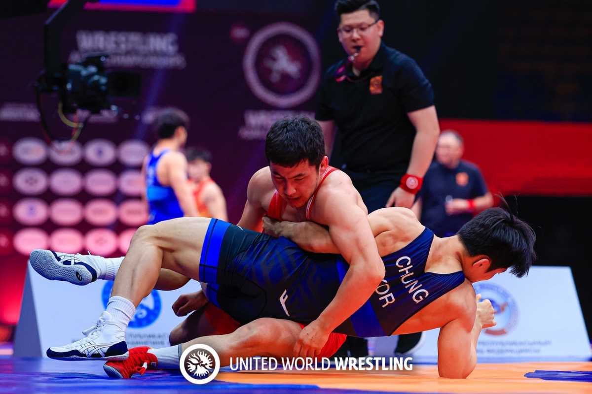 Багдат Сабаз вышел в четвертьфинал чемпионата мира по греко-римской борьбе