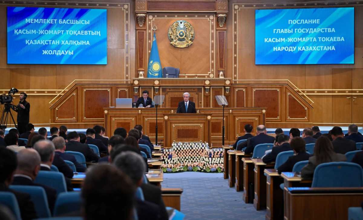 Токаев заявил о необходимости создать в Казахстане народную цифровую экономику