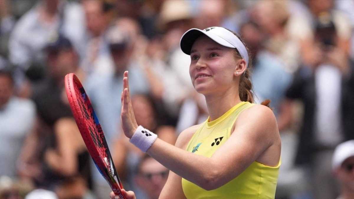 Теннисистка Елена Рыбакина выиграла казахстанское дерби на турнире в Токио